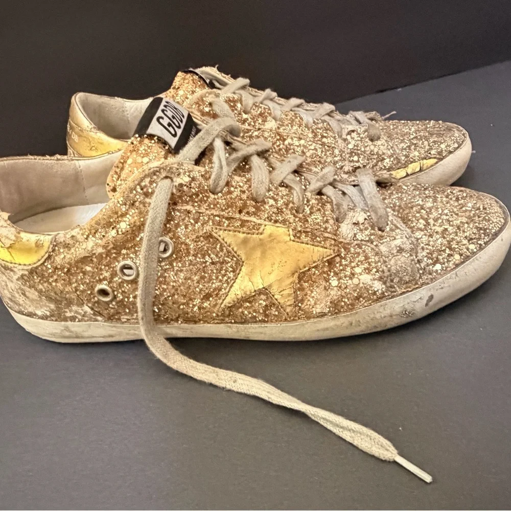 Golden Goose Women's Gold Glitter Low-Top Sneakers with Metallic Star - Picture 1 of 16